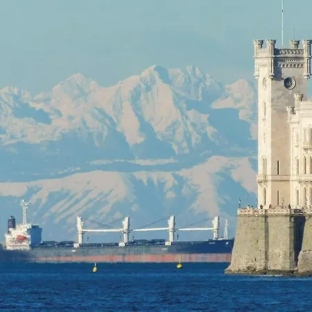 Casa Delle Mura * Триест